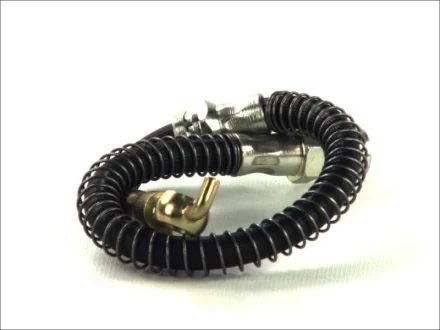 Гальмівний шланг гнучкий задн Прав (довжина 415мм, M10x1) CHEVROLET EVANDA, NUBIRA DAEWOO EVANDA, LEGANZA, NUBIRA 1.4-2.2 06.97- ABE C80612ABE