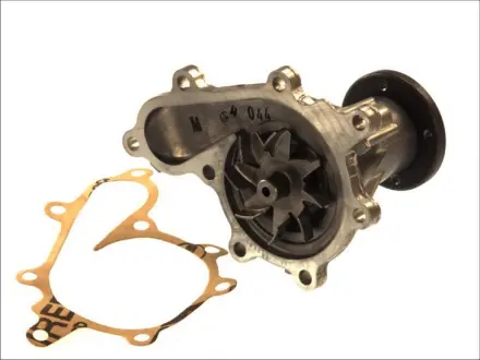 Насос охолоджуючої рідини, з ущільненням NISSAN CABSTAR, NAVARA, NAVARA NP300, NP300, NT400 CABSTAR, PATHFINDER III, PICK UP RVI MAXITY 2.5D 11.01- AISIN WPN-905