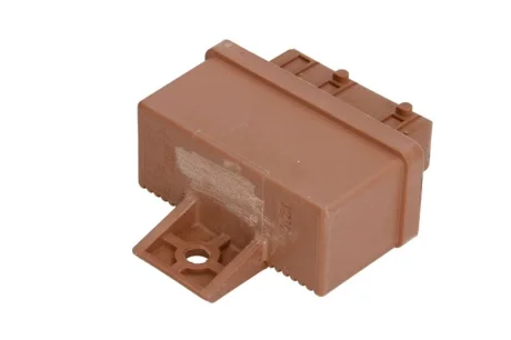 Реле паливного насосу CITROEN BERLINGO, C5 I, C5 II, C5 III, C8, SAXO, XANTIA, XSARA, XSARA PICASSO FIAT SCUDO, ULYSSE PEUGEOT 106 I, 106 II, 206, 306, 307, 406, 607, 806, 807 1.0-Electric 08.91- Akkusan K05W005AKN