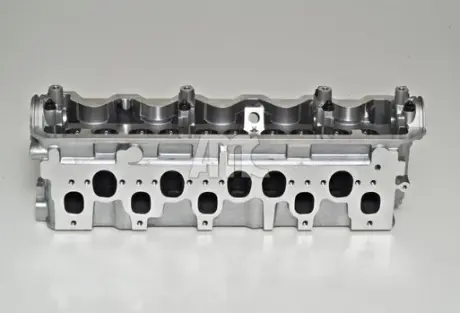 Головка блоку циліндрів VW LT/T4 2.5TDI/2.5SDI 95- AMC 908704