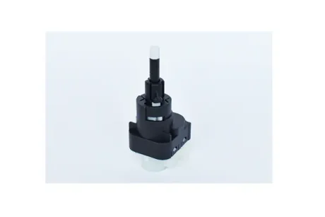 VW вмикач STOP-сигналу Golf V, Passat -05, Touareg 02-, AUDI 0A4/A6/Q7, SEAT, SKODA, Asam 74970