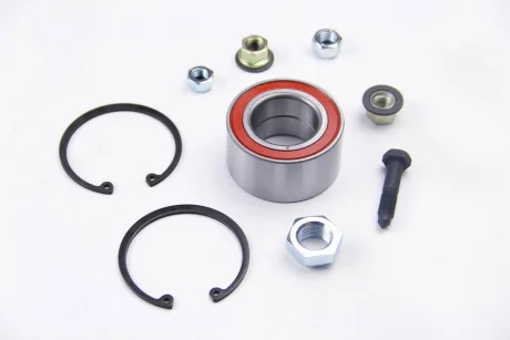 Підшипник маточини перед. VW Caddy II/Golf II/Golf III/Passat B3/B4 -04 Autlog RS1021