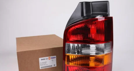Ліхтар задній VW T5 03-09 (жовтий поворот) (ляда) (R) Autotechteile 394 5012