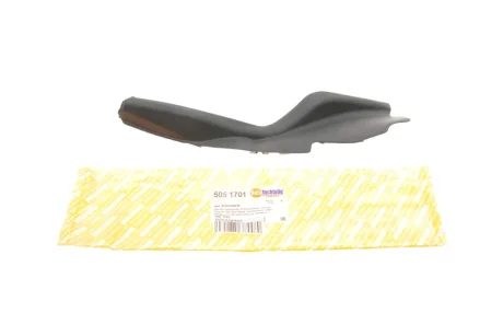 Накладка скла лобового Renault Kangoo 08- (R) AUTOTECHTEILE 505 1701