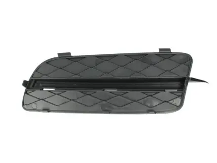 Решітка бампера передн Прав (чорний) BMW X5 E70 02.07-04.10 BLIC 6502-07-0096996P