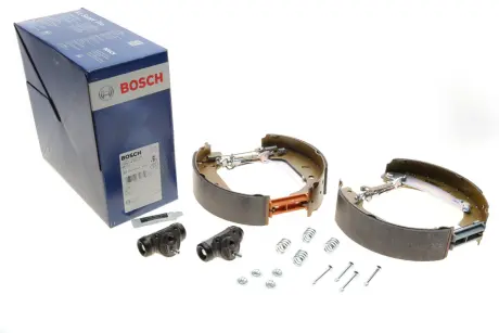 Комплект барабанних колодок з гальмівними циліндрами BOSCH 0 204 114 112