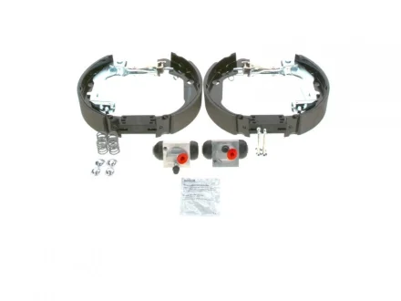 RENAULT гальмівні колодки (барабан) SUPER PRO Duster, Clio II, Logan, Citroen (система BOSCH!) Bosch 0204114684