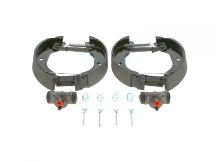 FORD гальмівні колодки (барабан) SUPER PRO TRANSIT 00- (254*52) Bosch 0204211392