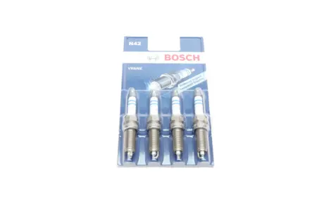 Свічка запалювання Renault Clio III 1.2 16V 05- (к-кт 4 шт) BOSCH 0 242 140 802