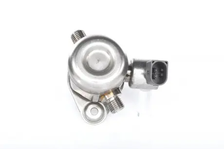 Помпа палива високого тиску BMW 1 (E82), 1 (E88), 1 (F20), 1 (F21), 2 (F22, F87), 2 (F23), 3 (E92), 3 (E93), 3 (F30, F80), 3 (F31), 3 GRAN TURISMO (F34), 4 (F32, F82), 4 (F33 3.0/3.0H 05.06-07.19 BOSCH 0 261 520 130