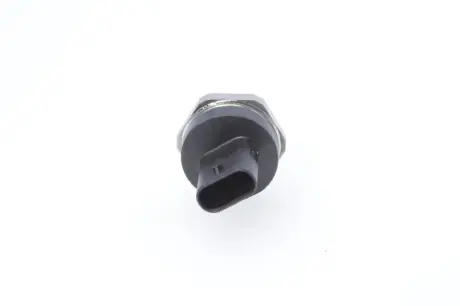 Датчик тиску палива CADILLAC ATS, CTS CHEVROLET CAMARO LTG 02.13- BOSCH 0 261 545 062
