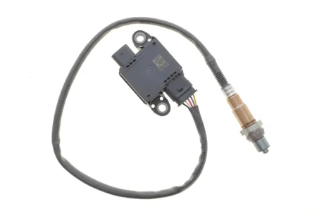 Датчик оксидів азоту (NOx) BMW 2 (F23/F22/F87/F34)/X5 (F15/F85)/X6 (F16/F86) (B47/B57) 13- Bosch 0 281 008 578