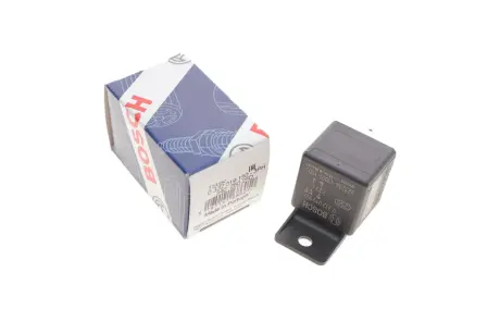 Реле 12V 30A IVECO BOSCH 0332019150 (фото 1)