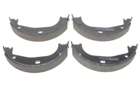Тормозные колодки барабанные BOSCH 0986487520