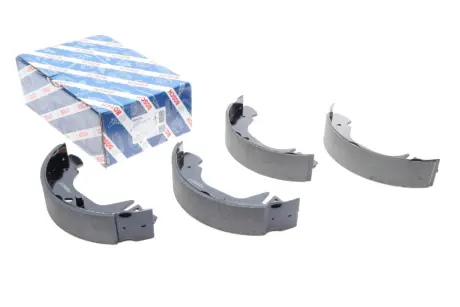 Тормозные колодки барабанные BOSCH 0 986 487 524