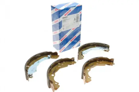 Гальмівні колодки барабанні BOSCH 0 986 487 819