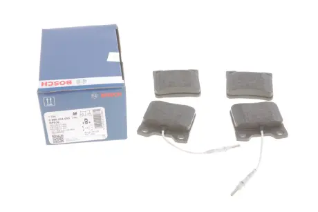 Тормозные колодки BOSCH 0986494055