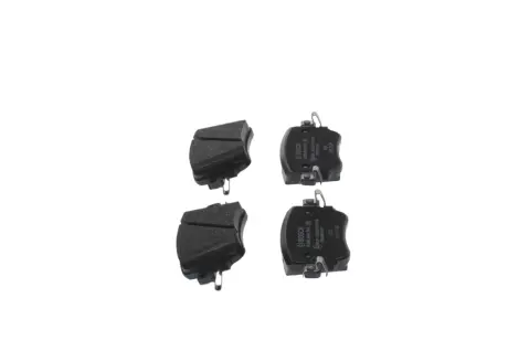Комплект гальмівних колодок BOSCH 0986494743 (фото 1)