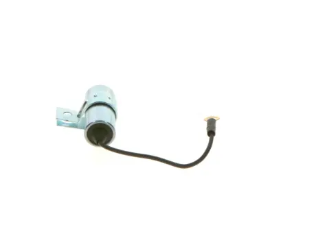 Конденсатор VOLVO 340-360 CITROEN C35, CX I DACIA 1210, 1310, NOVA FIAT 131, 132, RITMO PEUGEOT 204, 304, 404, 504, 505, J7 RENAULT 10, 12, 12 TOROS, 12 VARIABLE, 15, 16 0.8-2.0 10.62-07.04 BOSCH 1 237 330 801