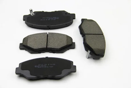 Гальмівні колодки пер. Honda Accord 03-08/CR-V 01-06 (akebono) Bremsi BP3117