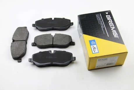 Гальмівні колодки пер. Range Rover III/Discovery III/IV 04- Bremsi BP3206