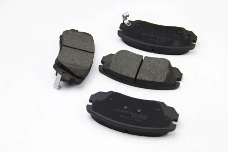 Гальмівні колодки пер. Opel Insignia/Saab 9-5 08- (Mando) Bremsi BP3376
