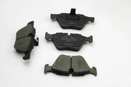 Гальмівні колодки пер. BMW 5 (E60) 05-10(ATE) Bremsi BP3488