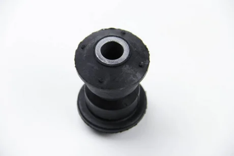 Сайлентблок переднього важеля Vito (638) 96-03 (спереду) Basbug BSG 60-700-068
