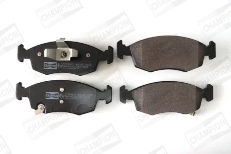 Тормозные колодки CHAMPION 573366CH
