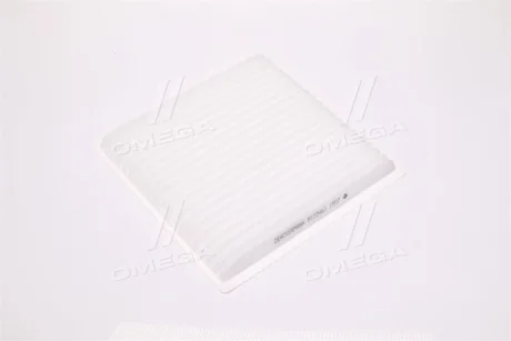 Фільтр салону Camry 2.0-3.3 01-06/Yaris 1.0-1.5 99-05/Prius 1.5 00-09 Denckermann M110461