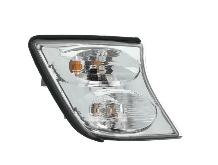 Лампа сигналу повороту переднього Прав (прозорий) NISSAN PATROL Y61 07.97-02.03 DEPO 2151595RA