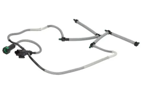 Шланг переливу CITROEN C5 III, C6 PEUGEOT 407, 607 2.7D/3.0D 12.04- Engitech ENT120272