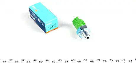 Датчик тиску масла (0,25Бар 1 pin зелен.) VOLVO C30, S40 II, S80 II, V50, V70 III FORD C-MAX, FIESTA V, FIESTA VI, FOCUS C-MAX, FOCUS I, FOCUS II, GALAXY II, MAVERICK, MONDEO II 1.25-2.5 08.96- FAE 12613