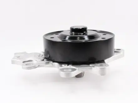 TOYOTA Помпа води AVENSIS Ліфтбек (_T27_) 2.0 VVT-i 08-18, C-HR (_X1_) 2.0 16-, RAV 4 IV (_A4_) 2.0 12- GMB GWT-166A