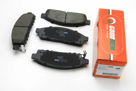 Гальмівні колодки пер. Mitsubishi L200 05-15 (tokico) Goodrem RM1258