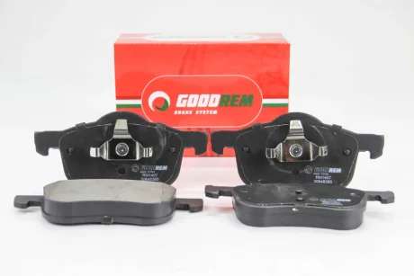 Гальмівні колодки пер. Volvo S60/S80/V70/XC70 95-10 Goodrem RM1407