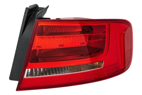 HELLA AUDI Задній ліхтар правий (зовн.) A4 B8 (8K2) Hella 2VA 009 686-101