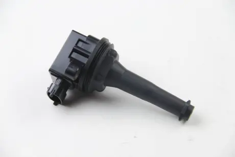 VOLVO котушка запалювання S60/80,C70,V70,XC70/90 2.0/2.5 98- HELLA 5DA 358 000-071