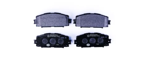 TOYOTA гальмівні колодки передн Yaris 05-,Prius 09 Hella 8DB 355 012-361