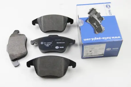 Гальмівні колодки HELLA 8DB 355 012-891