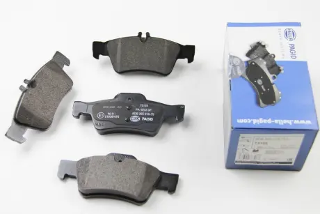 Гальмівні колодки HELLA 8DB 355 018-751