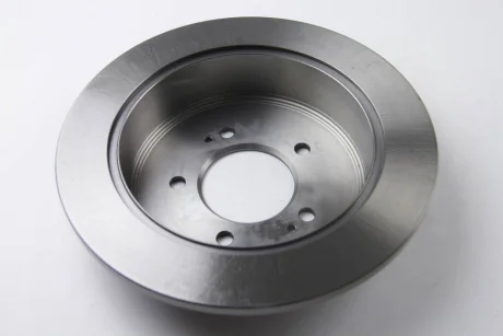 HYUNDAI диск гальм. задн. Santa Fe 2.0, 2.4, 00-,Tucson HELLA 8DD 355 111-421