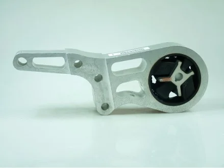 Подушка двигуна передн Прав, нижн VOLVO C30, C70 II, S40 II, V40, V50 2.0D/2.4/2.4D 04.04-03.15 Hutchinson 532E05