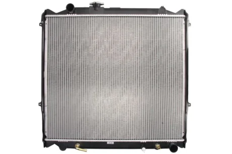 Радіатор двигуна (акпп) TOYOTA LAND CRUISER 90 3.0D/3.4 04.95-12.02 KOYORAD PL010655T