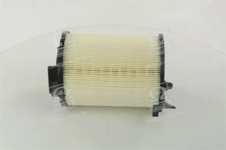 Фільтр повітряний SKODA OCTAVIA, VW PASSAT M-FILTER A886