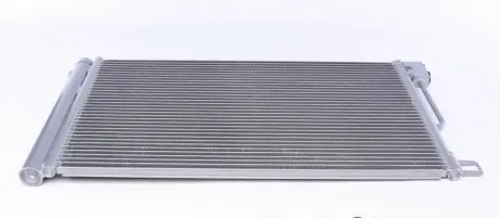 Конденсер кондиціонера MAHLE / KNECHT AC 367 000S