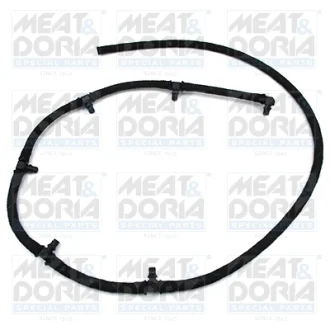 BMW Шланг обратки топлива 5 E39,60,7 E65/66,X5 E53 2.5d/3.0d 98 Meat & Doria 9827