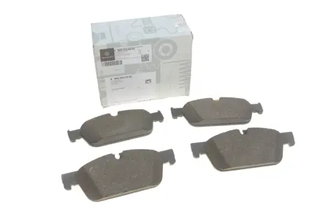 Тормозные колодки MERCEDES-BENZ 0004200405