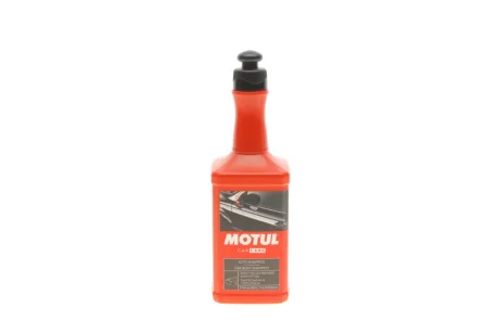Шампунь автомобільний для очищення бруду, смоли і мошки CAR CARE Car Body Shampoo (500 мл) 110150 Motul 850150