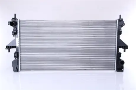 Радiатор NISSENS 606169